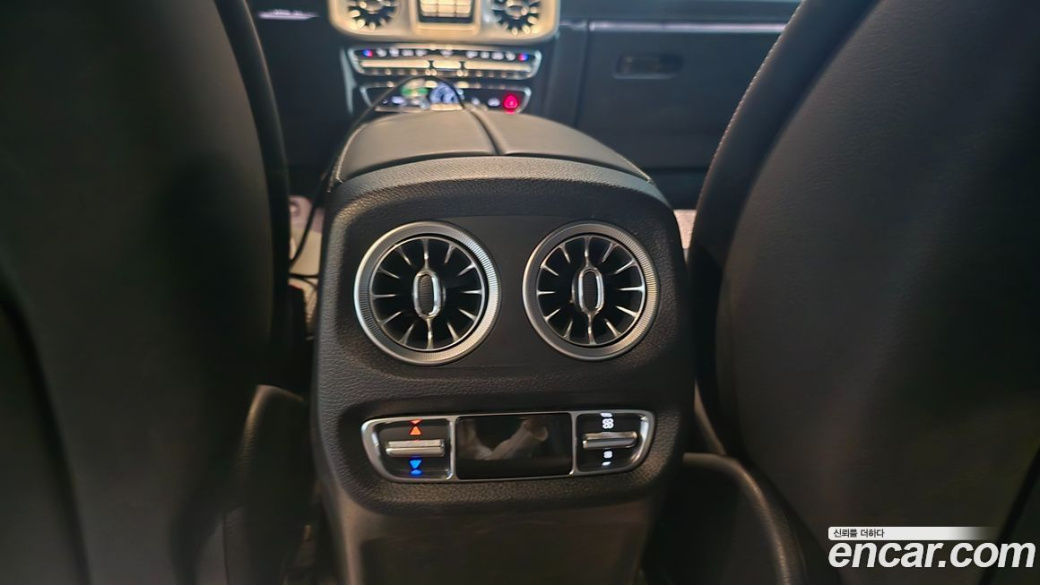 Mercedes-Benz G-Class G400d, 2023