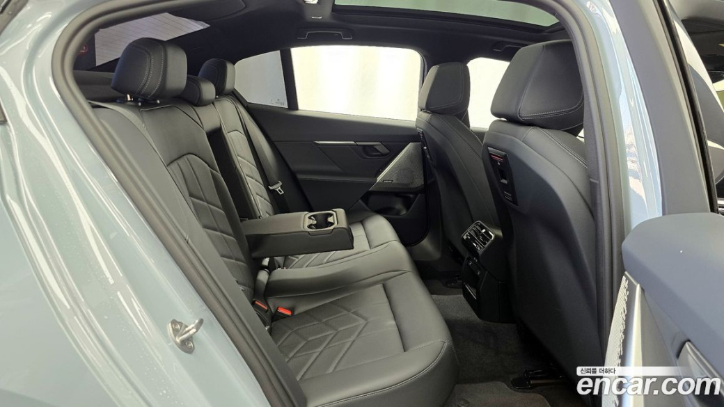BMW 5-Series 520i M Sport, 2024
