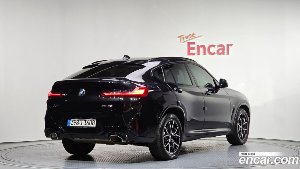 BMW X4 xDrive20i M Sport, 2022