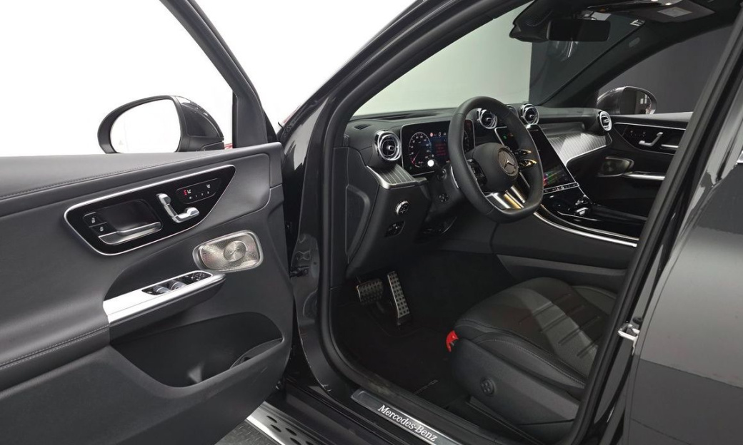 Mercedes-Benz GLC-Class GLC300 4MATIC Coupe, 2025