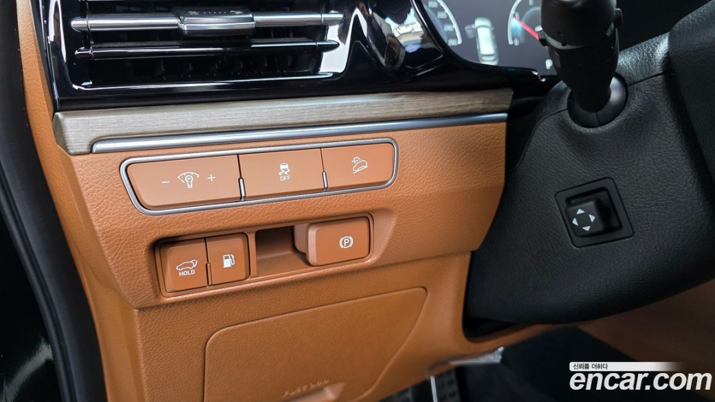 Kia Mohave Diesel 3.0 4WD 7-Seater, 2022
