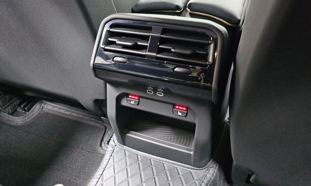 BMW 5-Series 520i M Sport, 2024