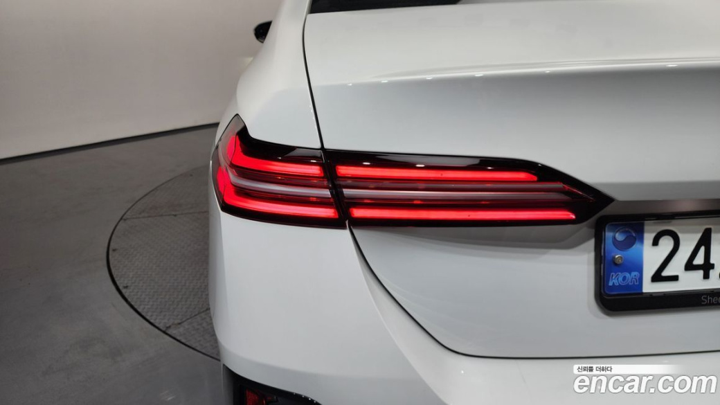 BMW 5-Series 520i M Sport, 2024