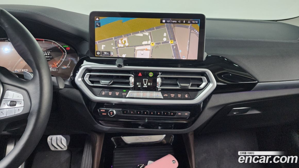 BMW X4 xDrive20i xLine, 2022