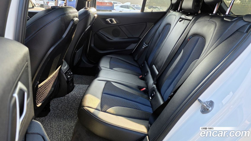 BMW 1-Series 120i M Sports, 2024