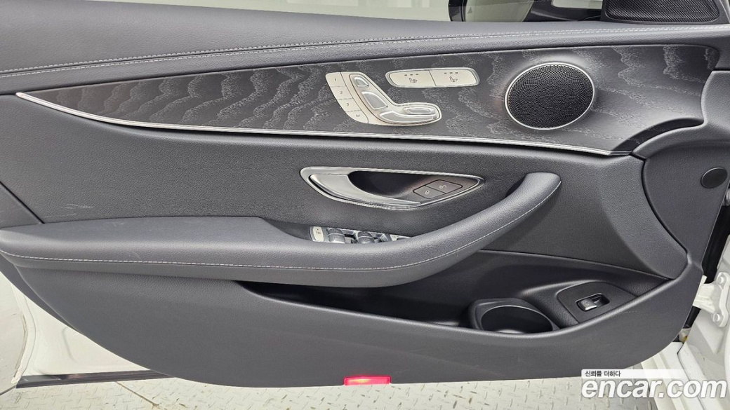 Mercedes-Benz E-Class E250 AMG Line, 2023