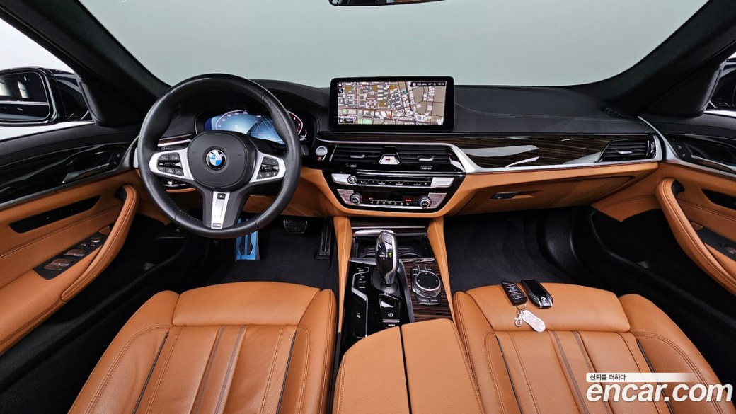 BMW 5-Series 520i M Sport, 2022