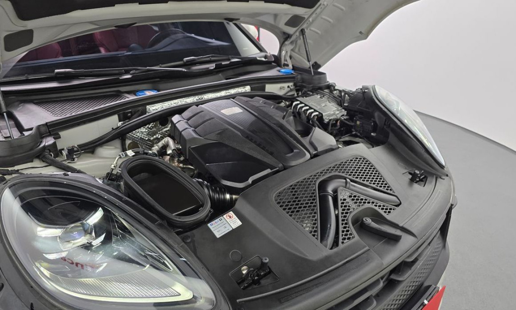 Porsche Macan 2.9 GTS, 2022