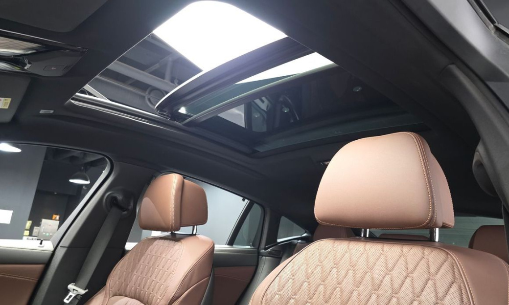 BMW X6 xDrive40i M Sport, 2024