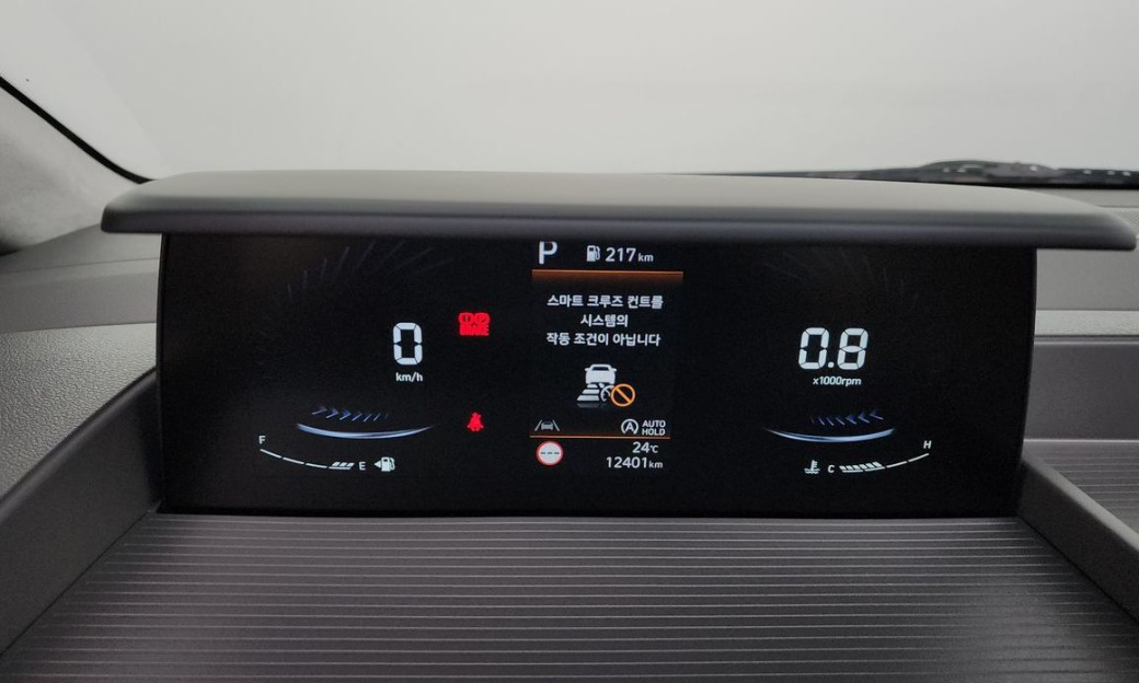 Hyundai Staria 2WD Camping Car, 2024