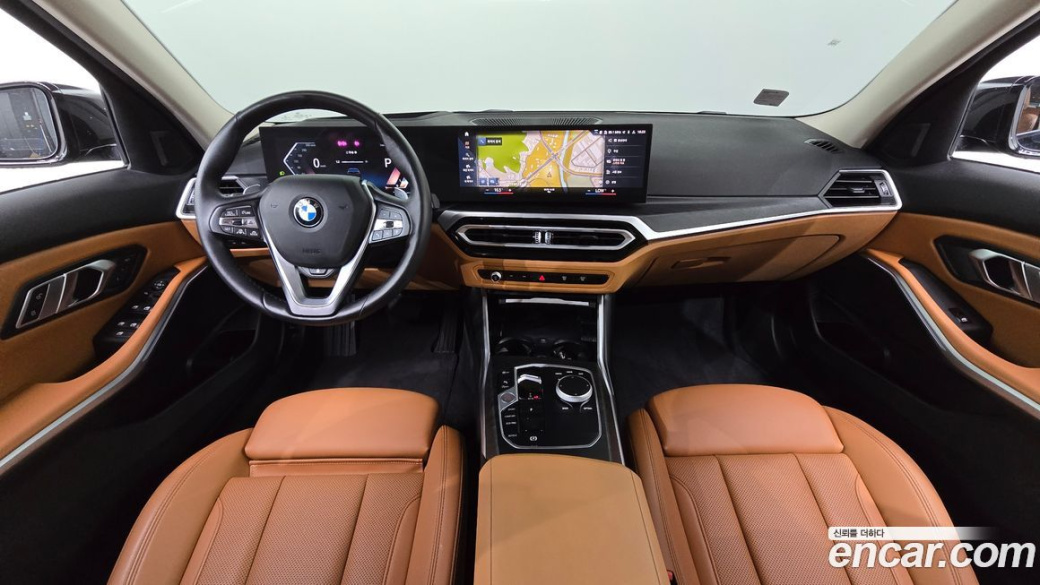 BMW 3-Series 320i, 2023