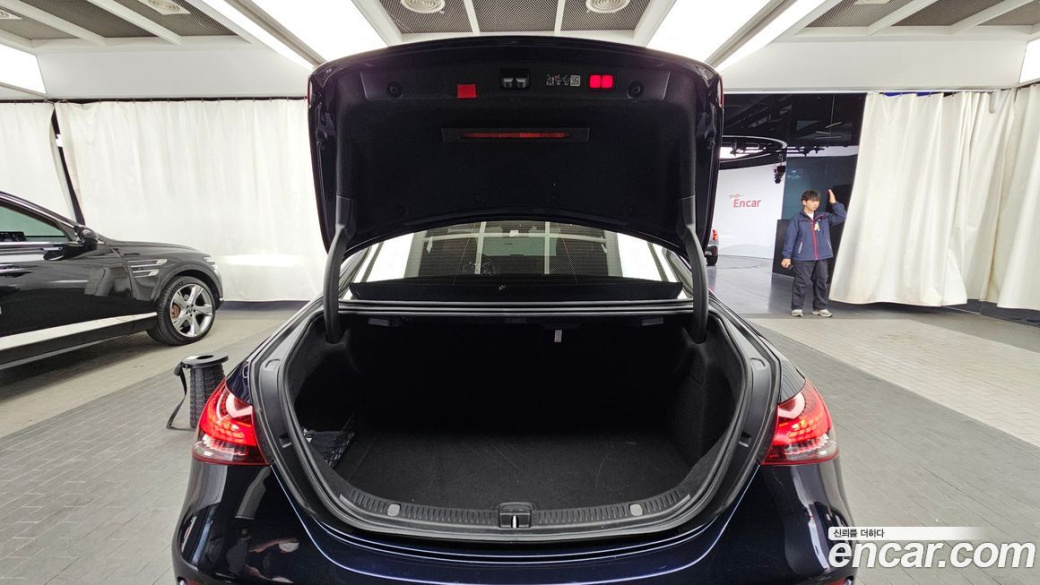 Mercedes-Benz E-Class E250 Avantgarde, 2023