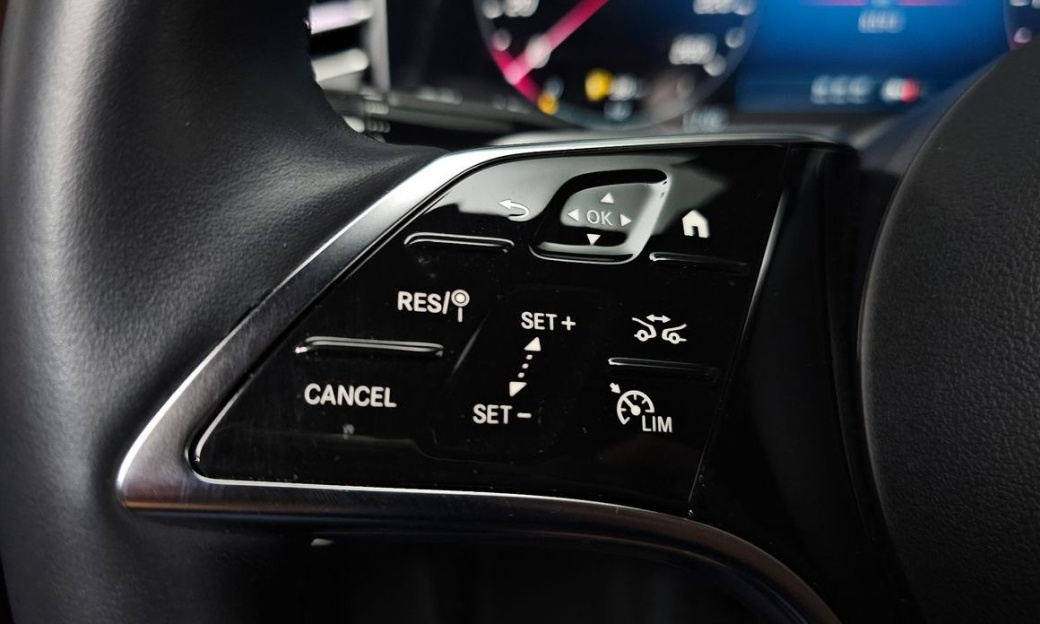 Mercedes-Benz E-Class E200 Avantgarde Limited, 2025