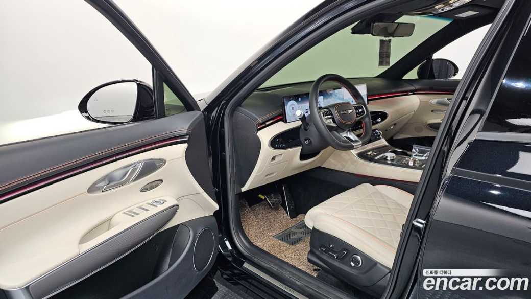 Genesis GV70 2.5T Gasoline AWD, 2025