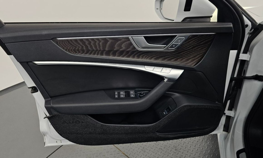 Audi A6 40 TDI Premium, 2022