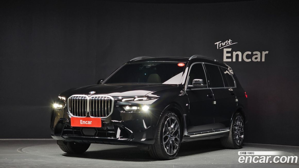 BMW X7 xDrive 40i M Sport 6STR, 2024