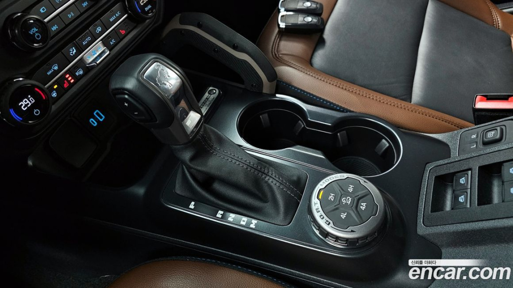 Ford Bronco 2.3 Outer Banks, 2024