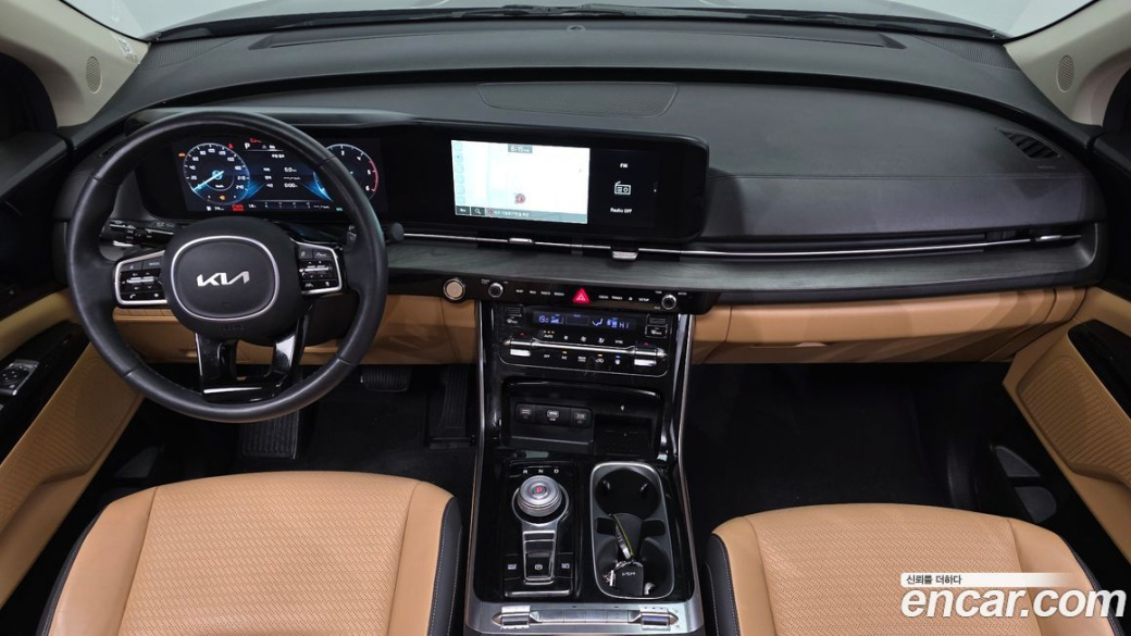 Kia Carnival 9-Seater Signature, 2023