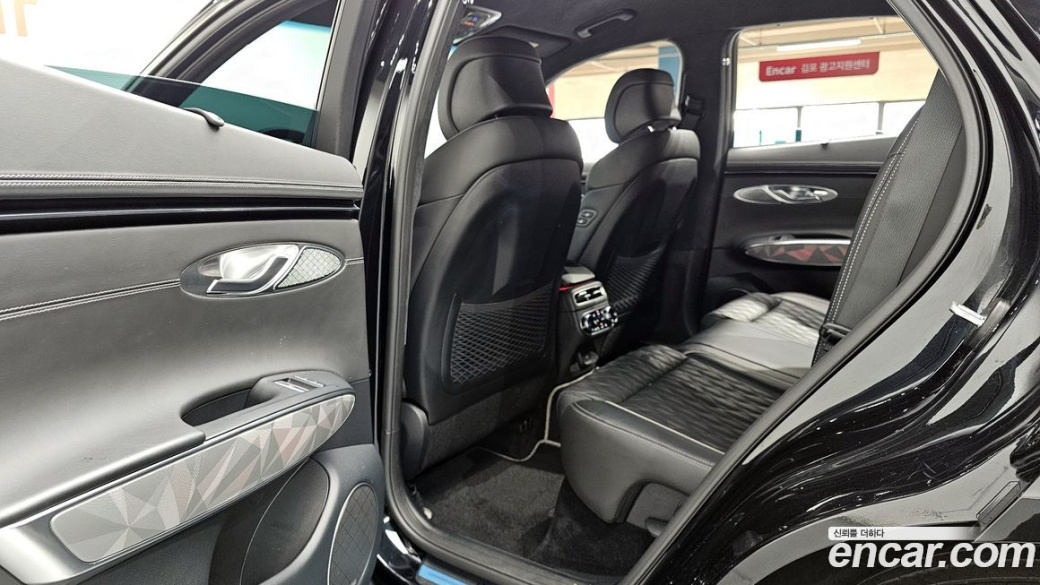 Genesis GV70 2.5T Gasoline AWD, 2023