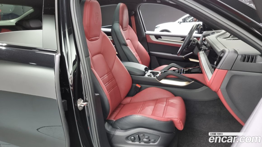 Porsche Cayenne 3.0 Coupe, 2024