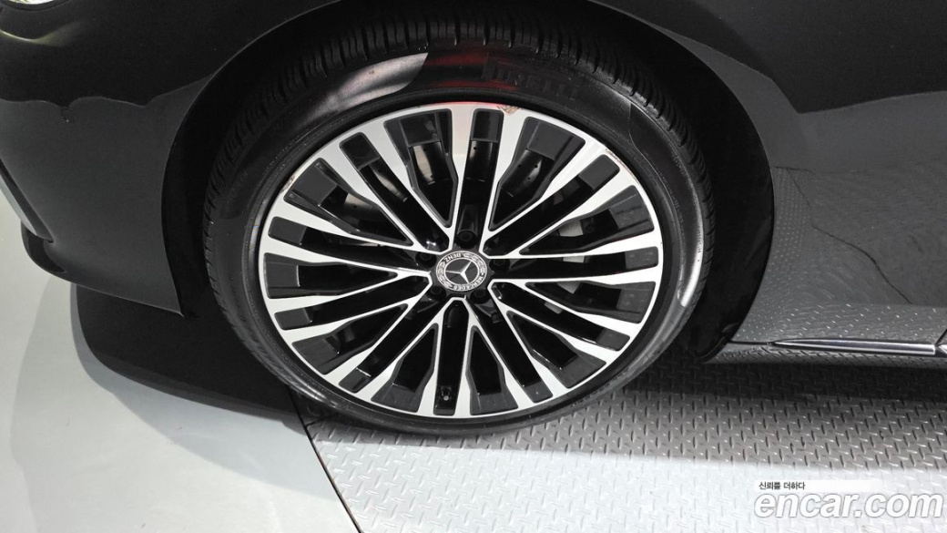 Mercedes-Benz S-Class S450L 4MATIC, 2023