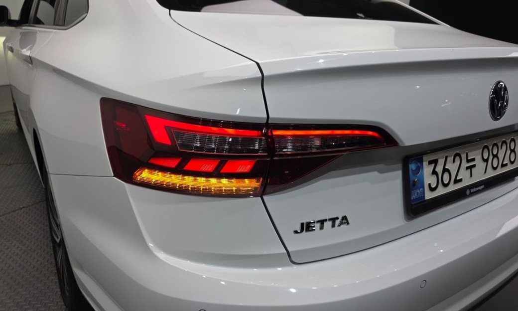 Volkswagen Jetta 1.4 TSI Prestige, 2021