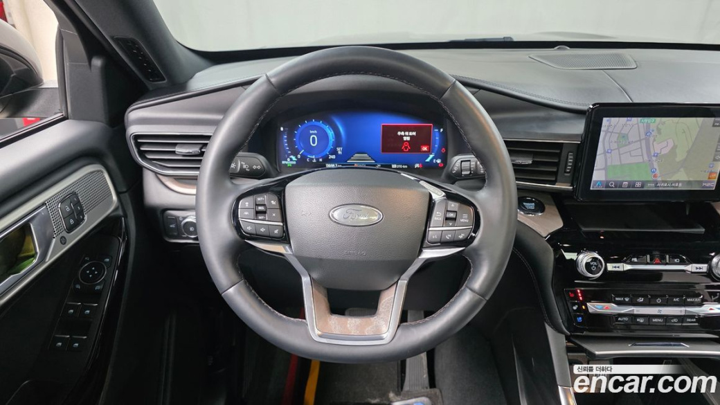 Ford Explorer 3.0 Platinum 4WD, 2022