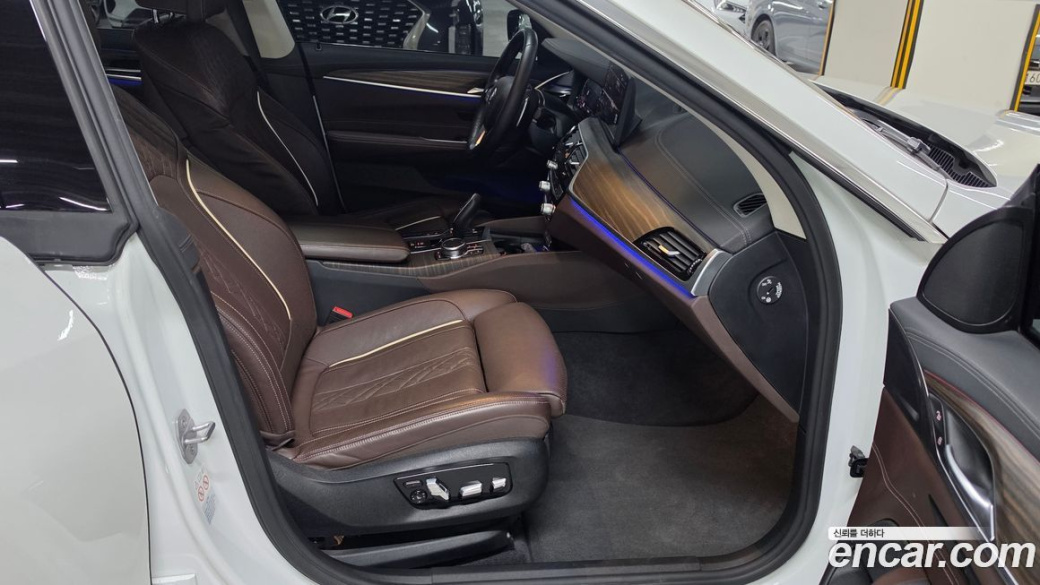 BMW Gran Turismo 620d Luxury, 2023