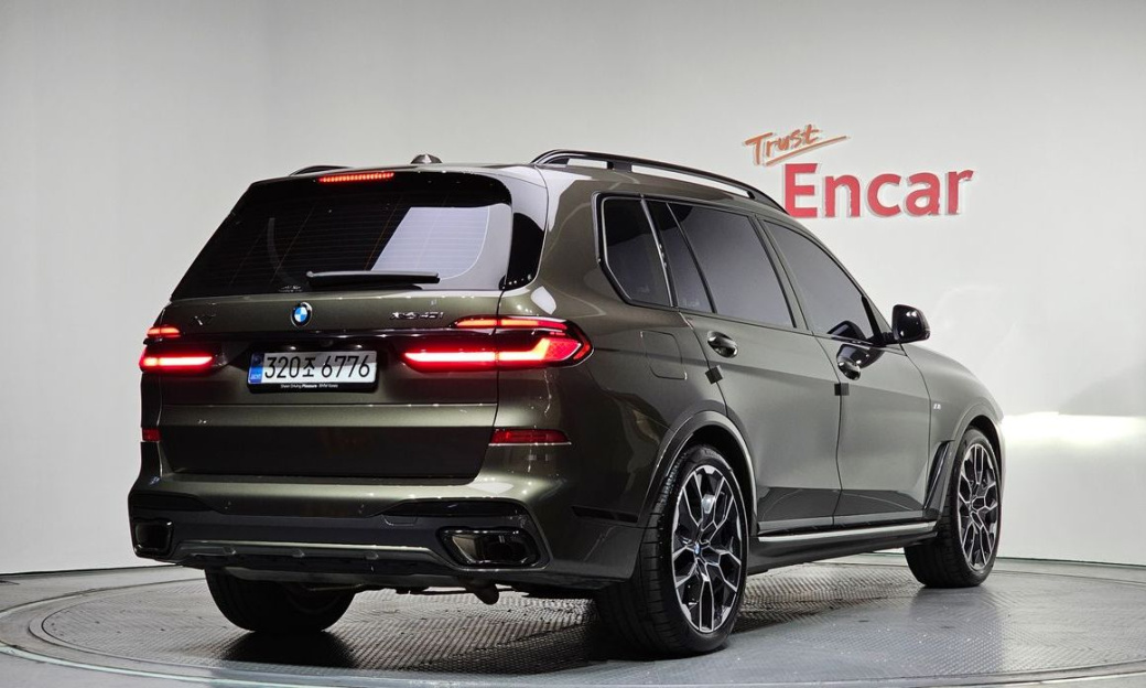 BMW X7 xDrive 40i M Sport 7STR, 2025