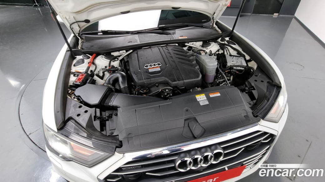 Audi A6 45 TFSI Quattro Premium, 2023
