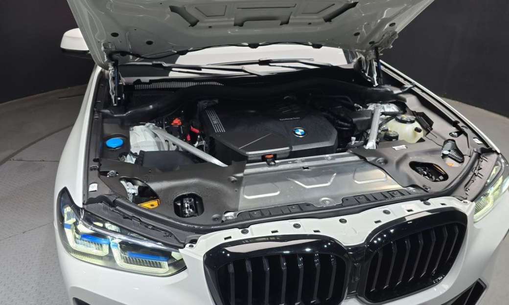 BMW X3 xDrive 20i M Sports Pro, 2024