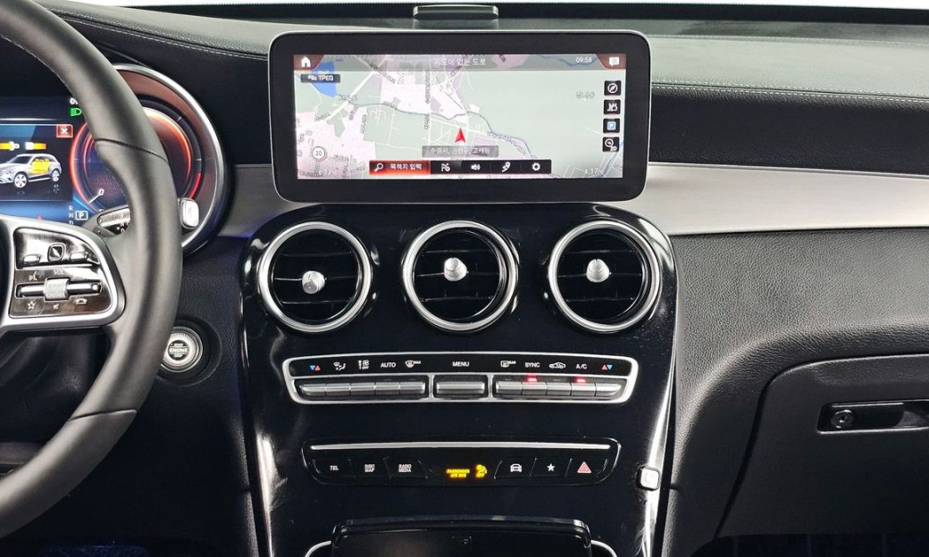 Mercedes-Benz GLC-Class GLC220 d 4MATIC, 2021