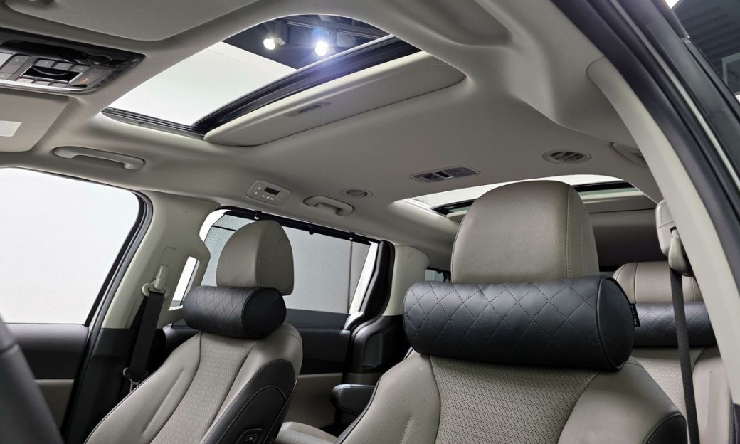 Kia Carnival 7-Seater Noblesse, 2025