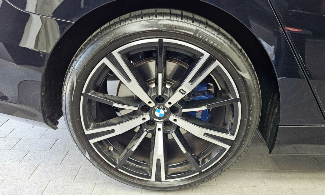 BMW 5-Series 530i xDrive M Sport, 2024