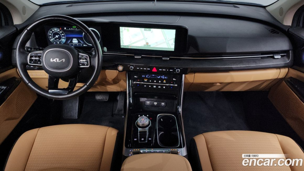 Kia Carnival 7-Seater Signature, 2023