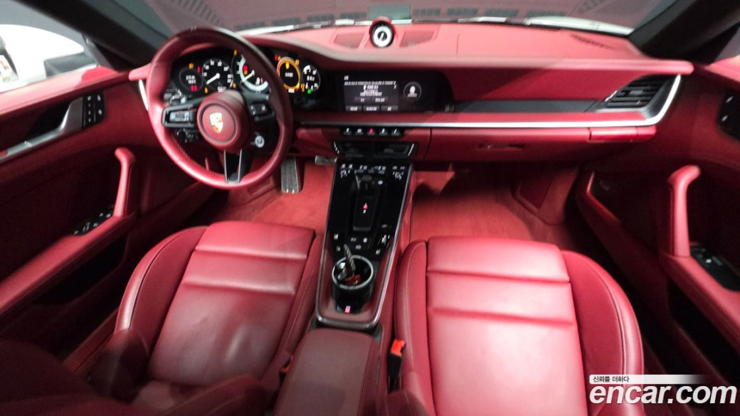 Porsche 911 Carrera GTS, 2023