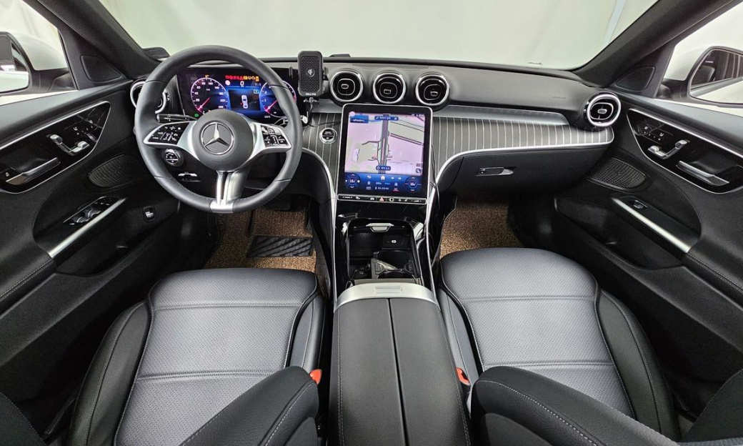 Mercedes-Benz C-Class C200 Avantgarde, 2024