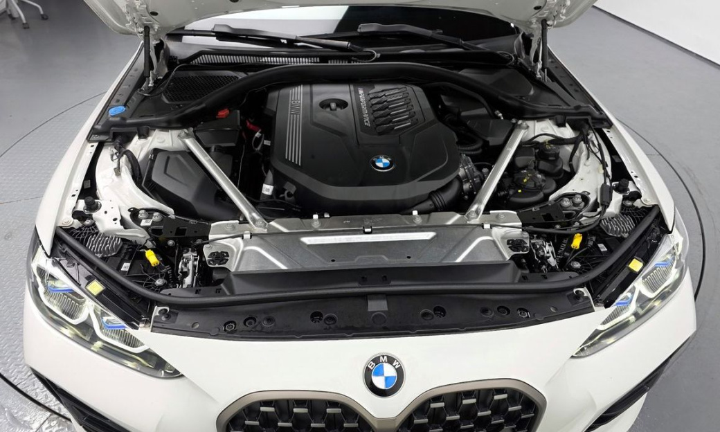 BMW 4-Series M440i xDrive Coupe, 2024