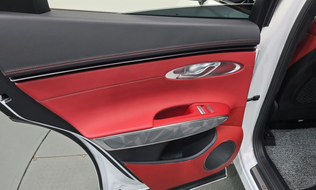 Genesis GV70 2.5T Gasoline AWD, 2024