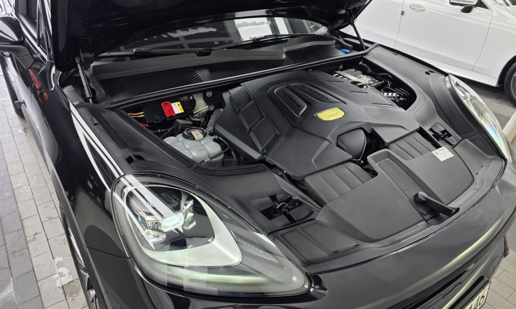 Porsche Cayenne 3.0 Coupe, 2022