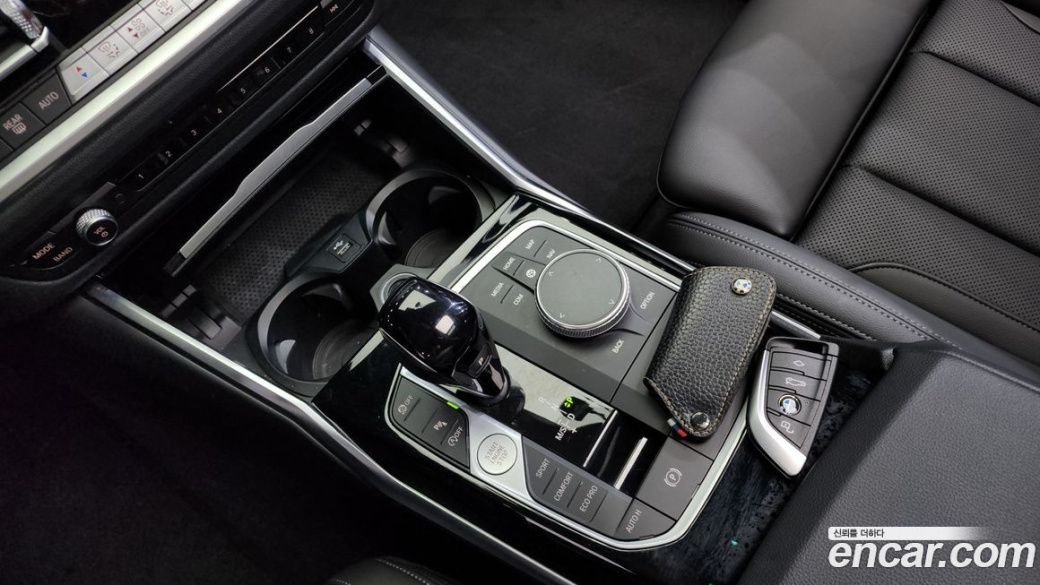 BMW 3-Series 320i, 2022