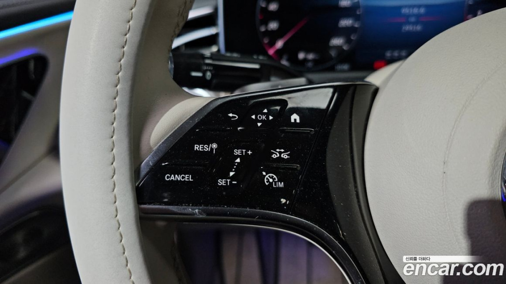 Mercedes-Benz E-Class E300 4MATIC Exclusive, 2024