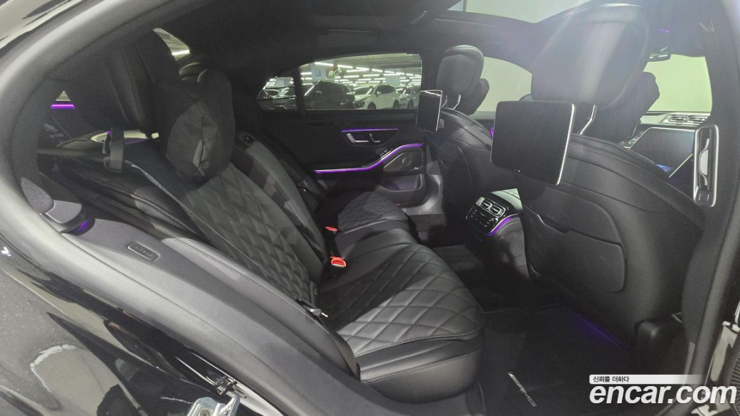 Mercedes-Benz S-Class S500 4MATIC, 2025
