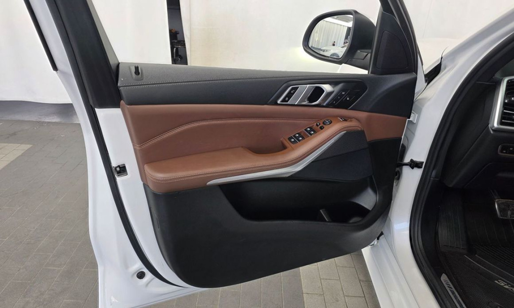 BMW X5 xDrive 30d M Sport, 2022