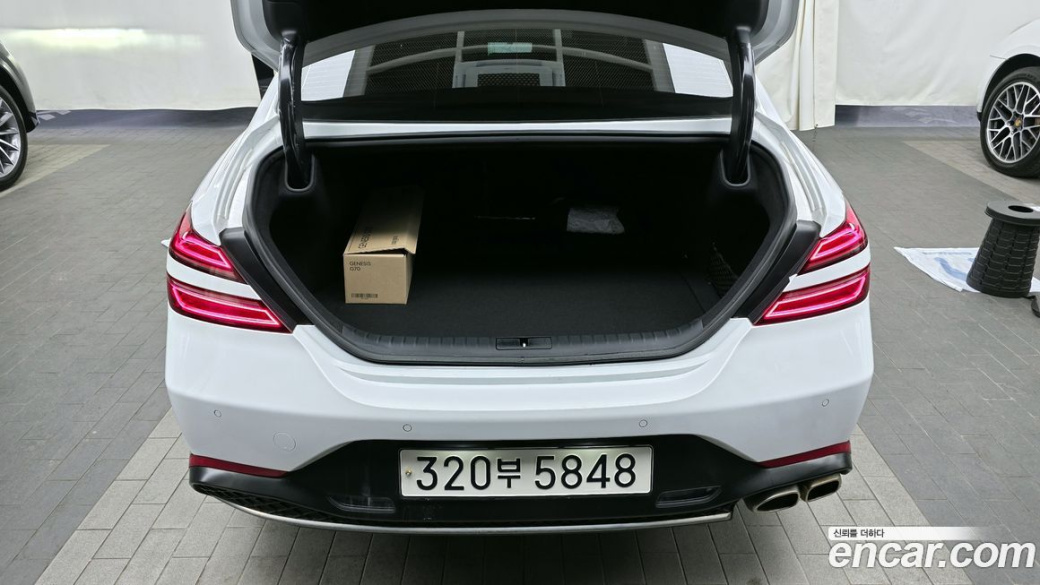 Genesis G70 Gasoline 2.0T 2WD, 2023