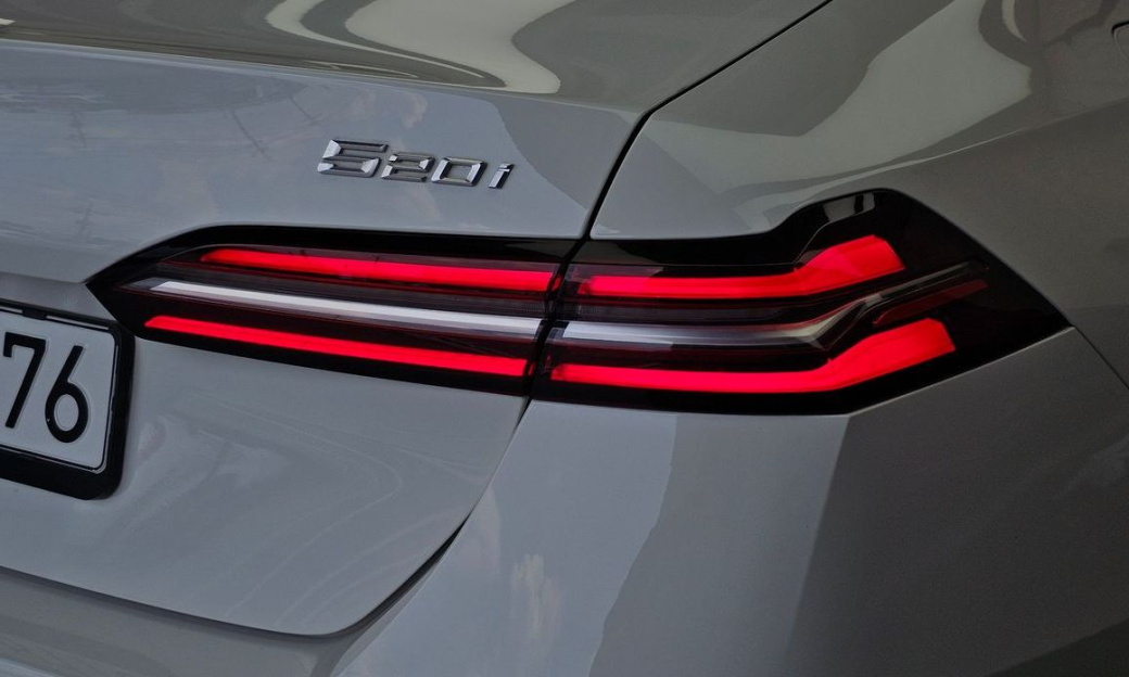 BMW 5-Series 520i M Sport, 2024