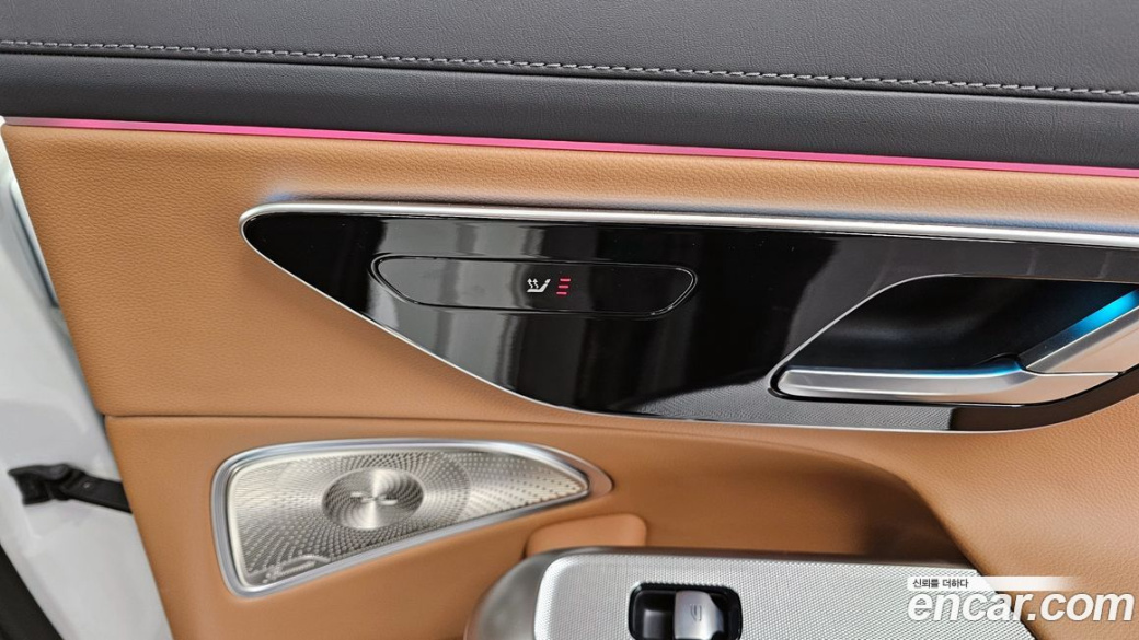 Mercedes-Benz E-Class E300 4MATIC Exclusive, 2026
