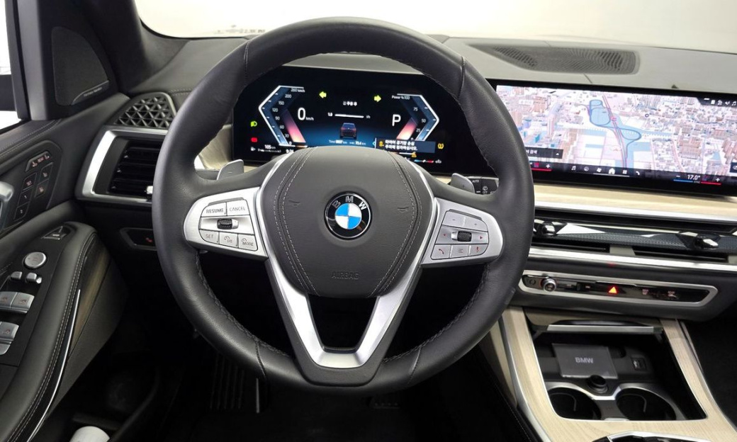 BMW X7 xDrive 40i Design Pure Excellence 7-Seater, 2025