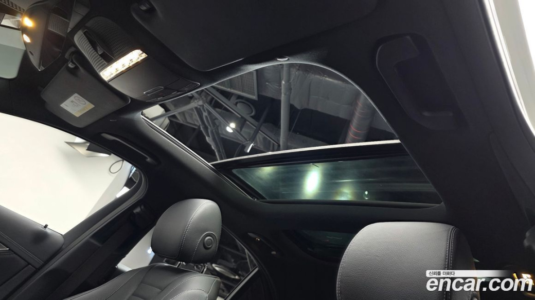 Mercedes-Benz E-Class E350 4MATIC AMG Line, 2022