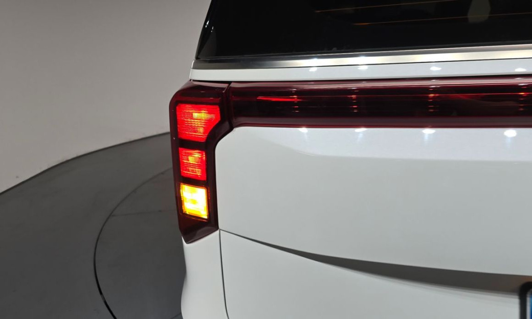 Kia Carnival 9-Seater Noblesse, 2025